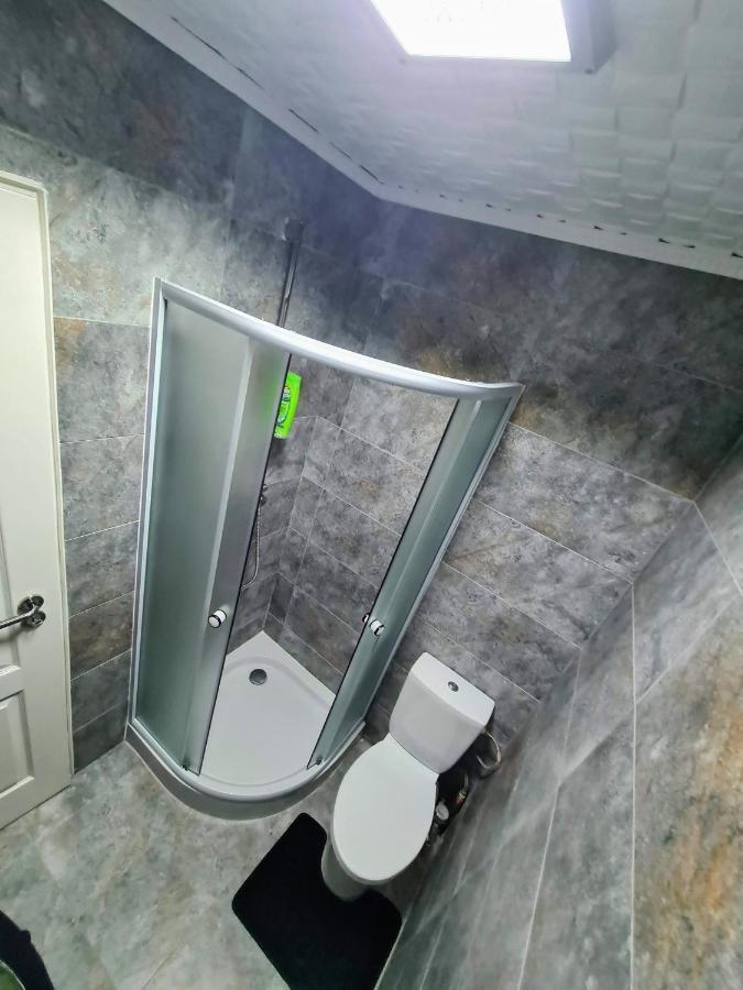 Spy Apartment Haţeg Buitenkant foto